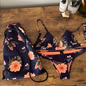 Triangl Delilah Fiore Nero Bikini